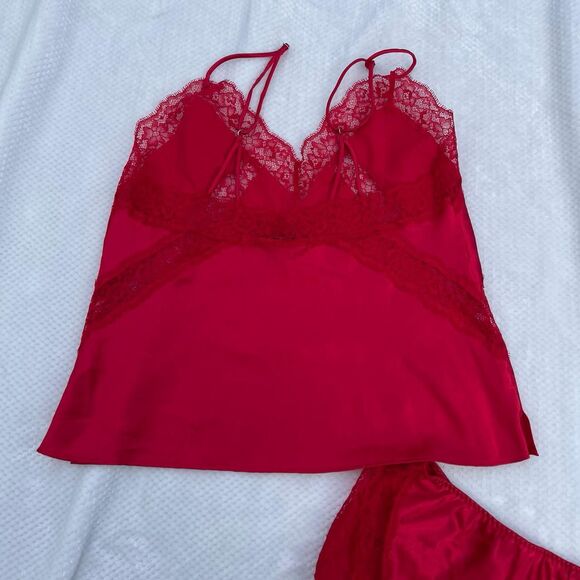 VICTORIA’S SECRET RED SATIN & LACE LINGERIE SET - Picture 6 of 6
